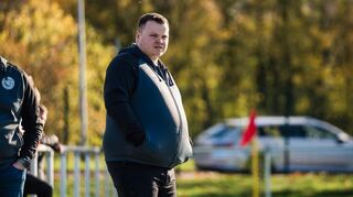 FVBII-Trainer Lukas Berg spielt mit seiner Mannschaft bisher eine starke Saison.