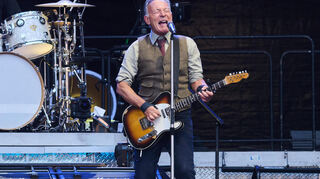 Bruce Springsteen und The E Street Band im Berliner Olympiastadion.