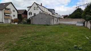 Die Stadt Viernheim will vorerst keine Grundsteuer auf unbebaute Grundstücke erheben. Der Aufwand für die Einordnung und die jährliche Überprüfung ist nach Auffassung der Verwaltung zu groß.