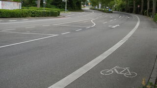 In der Weinheimer Straße können die bestehenden Radwege für die Radschnellverbindung genutzt werden.
