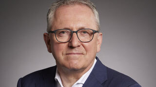 Hat in seiner 16-jährigen Amtszeit von 2007 bis 2023 unter anderem auch 2015 die Flüchtlingskrise als Mannheimer Oberbürgermeister erlebt: der Sozialdemokrat Peter Kurz.