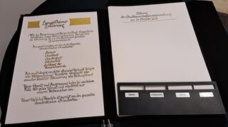 Bei der Stadtverordnetenversammlung am Freitagabend lag die Lampertheimer Erklärung erstmals zur Unterschrift aus.