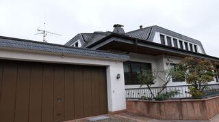 Das langjährige Wohnhaus der Beckers in Leimen war Gegenstand des Gerichtsverfahrens gegen Boris Becker in London. Ihm wurde vorgeworfen, nicht alle seine Vermögenswerte benannt zu haben.