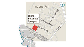 Der ehemalige Bolz- und Spielplatz am Rioestenweg wird bebaut. dagegen wehren sich Anwohner.