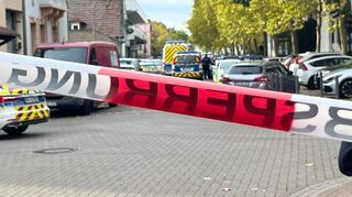Wegen des Amokalarms an der Karolina Burger Realschule wurden weite Teile des Ludwigshafener Stadtteils Mundenheim abgesperrt.
