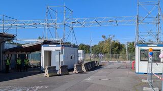 Die Pforte in der Erstaufnahmestelle Tompkins Barracks. Auch hier ist die Entwicklung nun unklar.