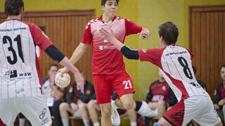 Lampertheims Till Wernz (M.) traf in Groß-Bieberau fünfmal.