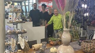 Giacomo Ficarra (v.r.) mit Frau Petra, Tochter Sabrina und Schwiegersohn Christian Jarosch im Mannheimer Blumencafé Mandel.