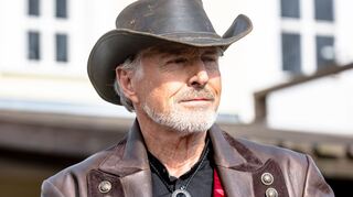 Nick Wilder setzt sich im Roman «Vaterliebe» mit der Verdrängung des Nationalsozialismus und der steten Gefahr des Rechtsextremismus auseinander.