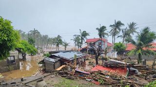 Der Supertaifun «Fung-Wong» hat die Philippinen erreicht.