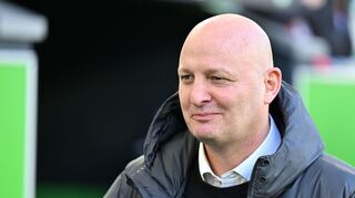 In der Kritik: Wolfsburgs Sport-Geschäftsführer Peter Christiansen. (Archivbild)