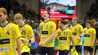 Die Löwen verlassen enttäuscht die Magdeburger Arena.