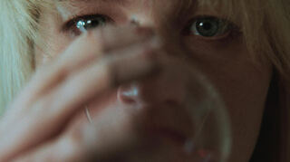 Vom Wahnsinn verschlungen: Jennifer Lawrence als Grace im Film „Die My Love“.