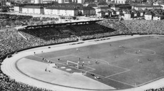 Rekordkulisse: Volles Haus im Südweststadion 1955.
