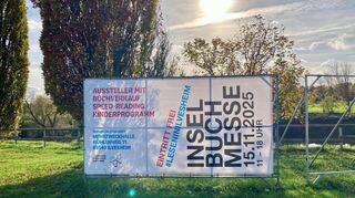 Die Inselbuchmesse in Ilvesheim wird aktuell breit beworben.