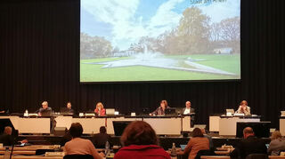 Der Stadtrat Ludwigshafen hat sich auf einen respektvollen Umgang miteinander verständigt.