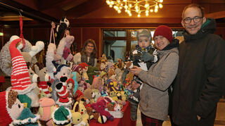 Die Standplätze im Rathaus sind bei den Ausstellern des Bibliser Weihnachtsmarktes begehrt.