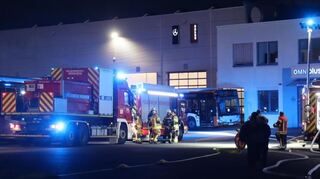 Zu einem Fahrzeugbrand ist es am Freitagnachmittag in Hirschberg gekommen.