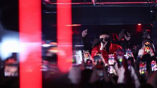 Haftbefehl steht nach Erscheinen seiner Netflix-Doku wieder auf der Bühne.