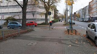 Ein 59-Jähriger griff am 14. November in der Relaisstraße eine Frau an und verletzte sie schwer.