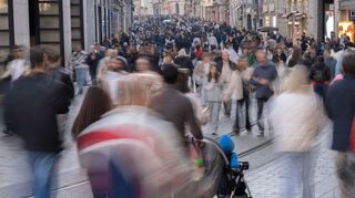 Die Einkaufsstraße Istiklal in Istanbul ist bei Touristen beliebt