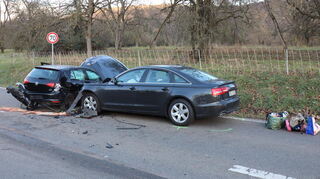 Es kam zu einem Unfall auf der L 594 bei Nußloch. Die Insassen sind geflüchtet.