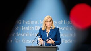 Warken warnt vor höheren Beiträgen. (Archivbild)