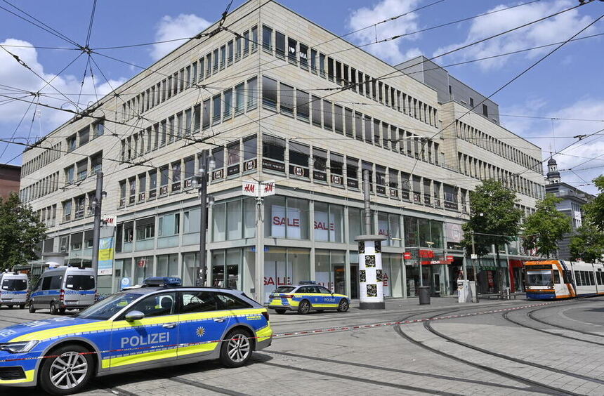 False alarm triggers major police operation at Mannheim's Paradeplatz