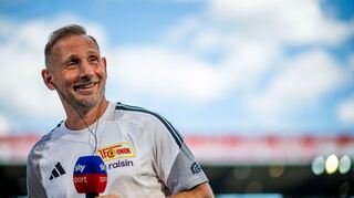 2534352_1_teaser320r056_Vor_Anpfiff_gute_Laune_Union_Berlins_Trainer_Mauro_Lustrinelli..jpeg