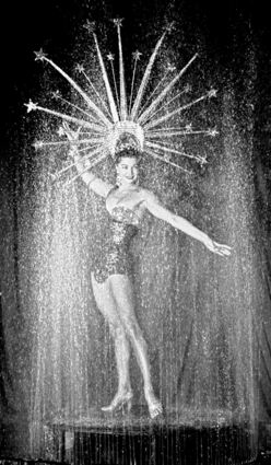 <p>Fit und erfolgreich durch Sport: Film- und Revuestar Esther Williams (1954).</p>
