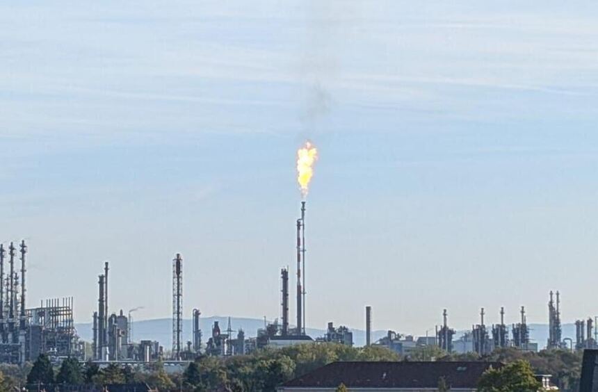Flaring at BASF in Ludwigshafen after technical defect