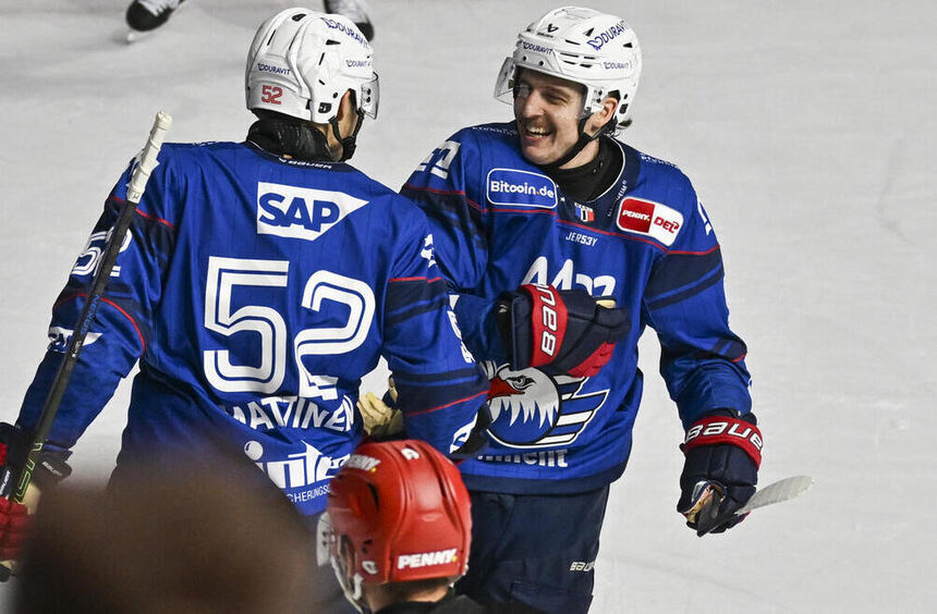 Mannheim Eagles find time to work their magic