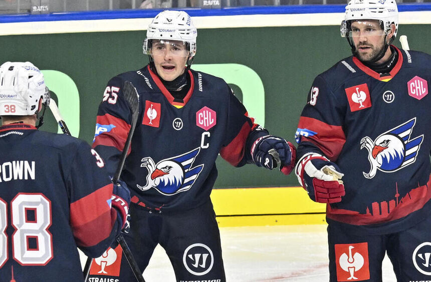 Adler Mannheim lösen nach Penaltykrimi das CHL-Achtelfinalticket