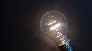 Verbraucher werden aufgefordert, Strom zu sparen