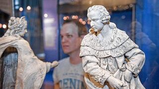 <p>Ausstellungsimpression aus dem Sonderschau-Teil im Barockschloss.</p>