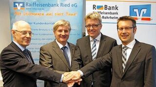 <p>Zusammenarbeit beschlossen (v.l.): Wolfgang Grönert, Norbert Rückeis, Claus Diehlmann und Frank Ohl.</p>
